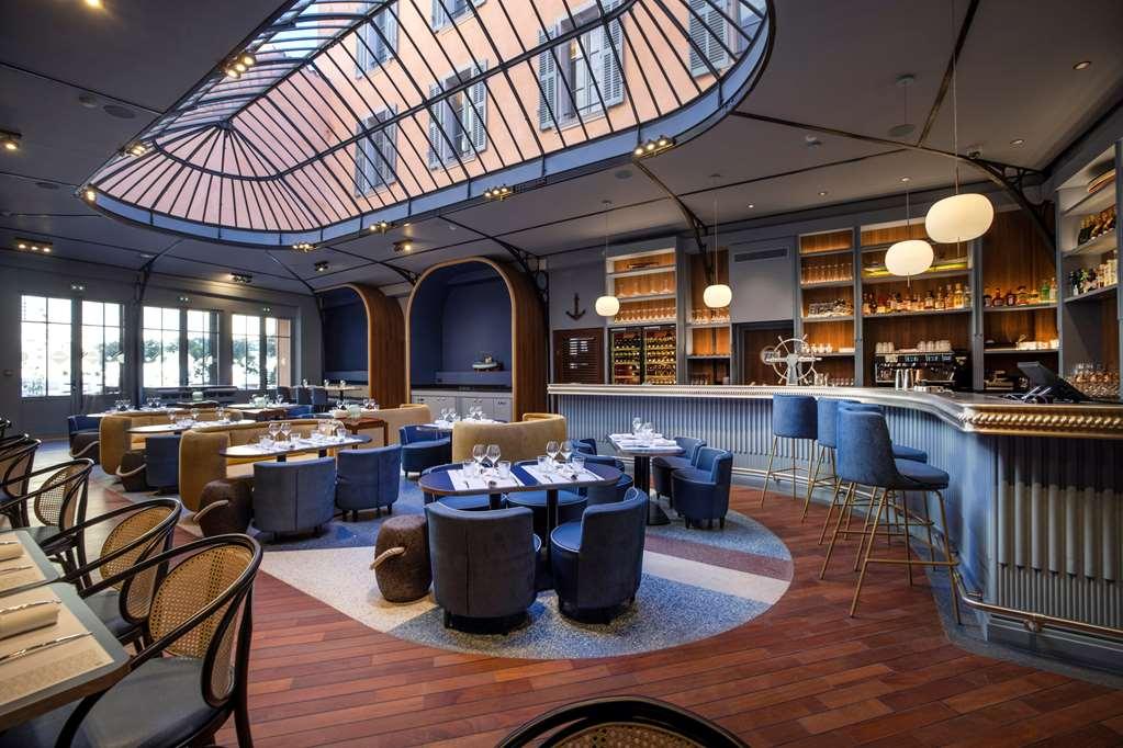 L'Eautel Toulon Centre Port Hotel Restoran gambar